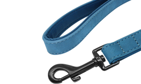 Luxueuse Laisse pour Chien en Velours Laisse en velours bleu clair de luxe pour chien, 120 cm, confortable et facile à tenir, avec fermoir métallique robuste.